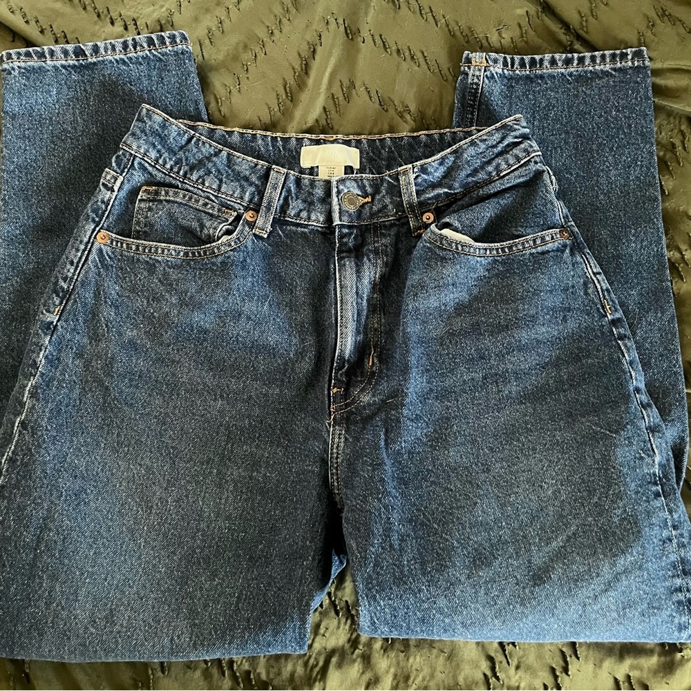 H&M Relaxed Fit Dark Blue Jeans